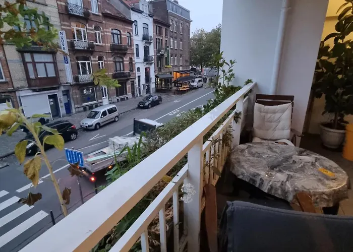 Apartchazal